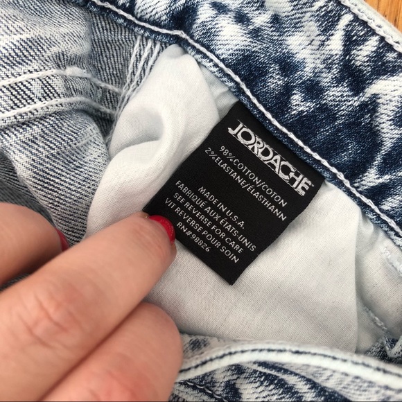 Jordache High Rise Slim Vintage Crop Acid Wash Jeans - Picture 8 of 12